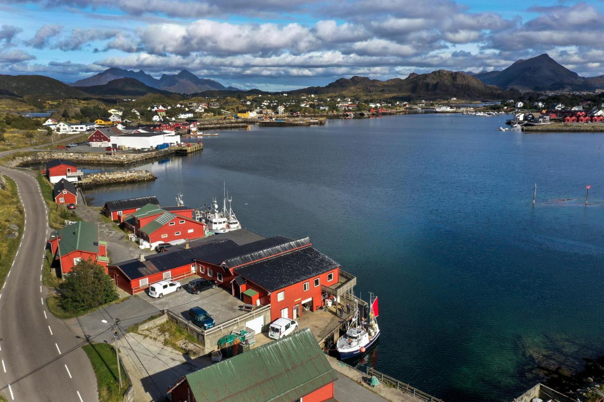 Fish Factory -The Real Lofoten Experience Ballstad Exteriér fotografie